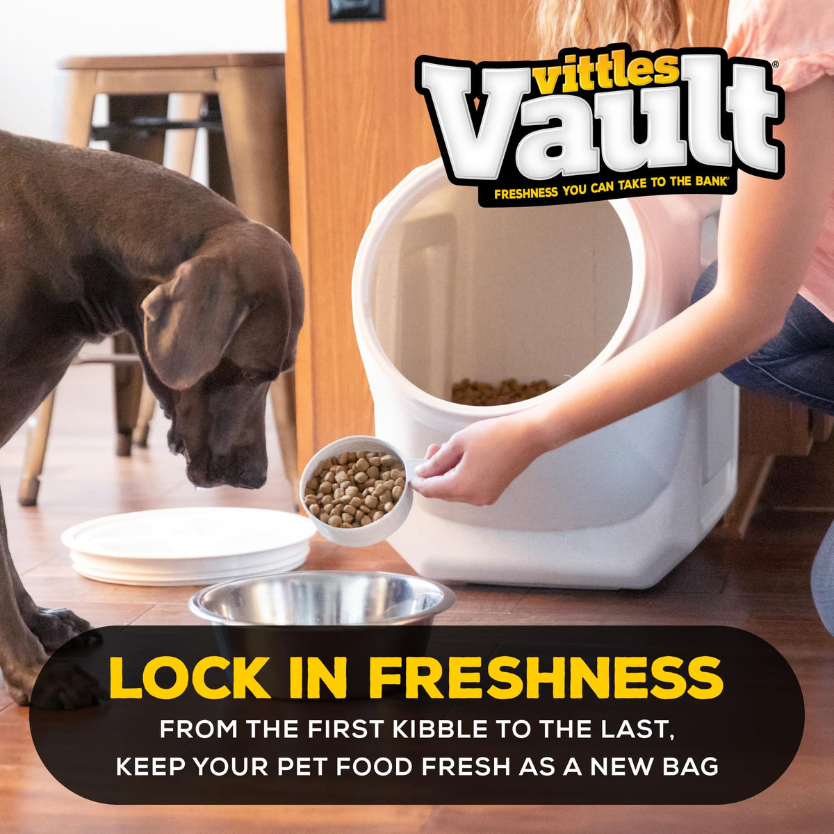 Vittles Vault Airtight Pet Food Storage Container, Fits up to 15lbs